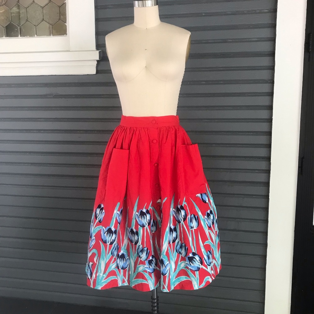 Lindy bop full tulip skirt